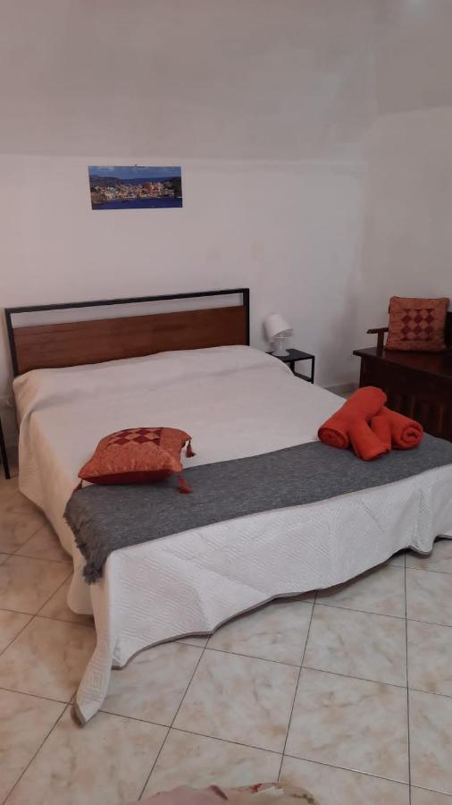 Dimora Letizia- Room 1 Procida Bagian luar foto