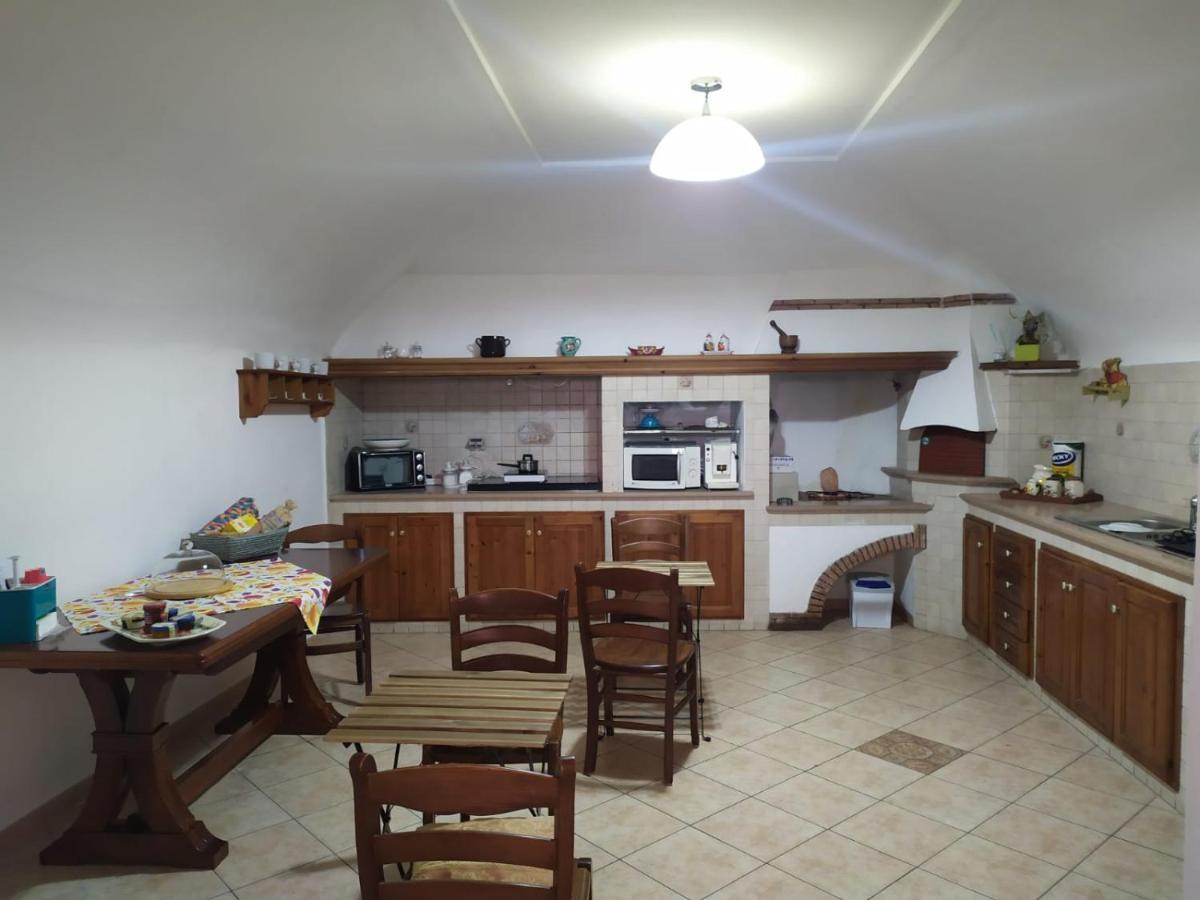 Dimora Letizia- Room 1 Procida Bagian luar foto